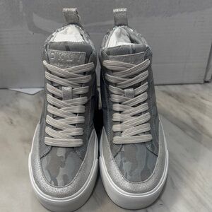DKNY Men's Gray Camouflage High-Top Sneakers